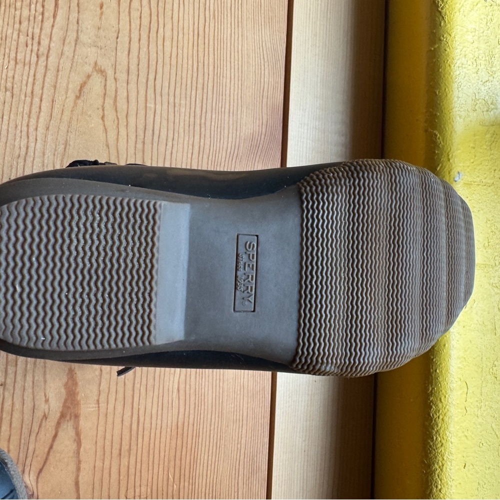 NWOT SPERRY Duck Boots - Picture 3 of 6